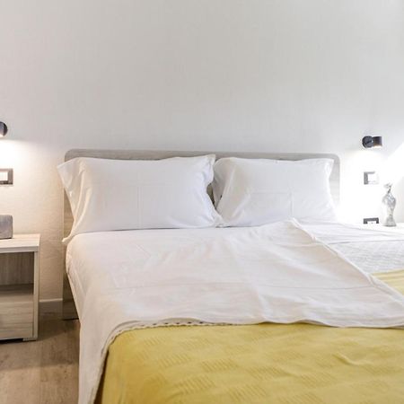 קליארי Bandiera 68 Apartment מראה חיצוני תמונה