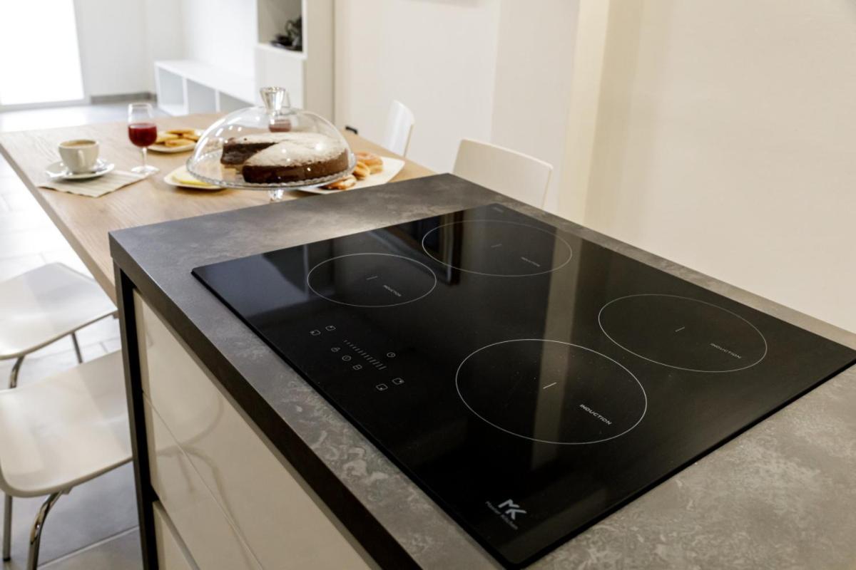 קליארי Bandiera 68 Apartment מראה חיצוני תמונה