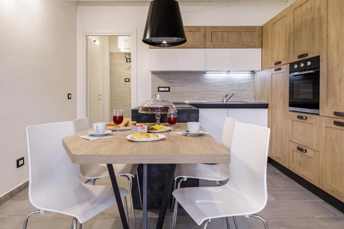 קליארי Bandiera 68 Apartment מראה חיצוני תמונה